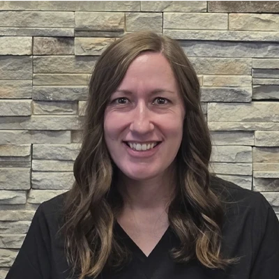 A headshot of Emily Peterson, a staff member at Pioneer Sports & Pain Center.